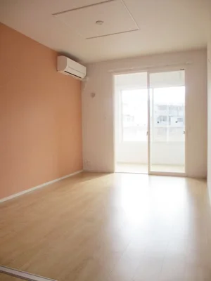 のマンスリーマンション・ウィークリーマンション「サン・ファミリー・よしだ 102・洋室(No.1273560)」メイン画像