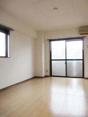 のマンスリーマンション・ウィークリーマンション「リヴィエ－ル小松原 101・洋室(No.1273567)」メイン画像