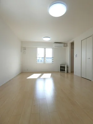 五稜郭公園前駅（北海道）のマンスリーマンション・ウィークリーマンション「クレア　ド　ルーン 202・洋室(No.1273585)」メイン画像