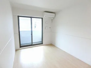 のマンスリーマンション・ウィークリーマンション「ＧＬＯＩＲＥ　Ｂ（グロワール） 102・洋室(No.1273744)」メイン画像