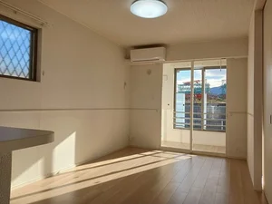 山梨県のマンスリーマンション・ウィークリーマンション「ビューティフル　ライフ 101・洋室(No.1273759)」メイン画像