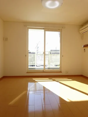 長野市のマンスリーマンション・ウィークリーマンション「Ｓ．Ｒ－Ｅ・３　Ａ 202・洋室(No.1274041)」メイン画像