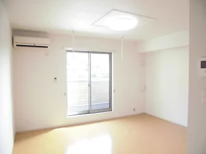 のマンスリーマンション・ウィークリーマンション「ＰＬＡＹ＆ＳＩＮＧＳ 202・洋室(No.1274096)」メイン画像