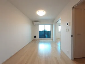 のマンスリーマンション・ウィークリーマンション「ｋｌａｒ　Ⅱ 202・洋室(No.1274120)」メイン画像