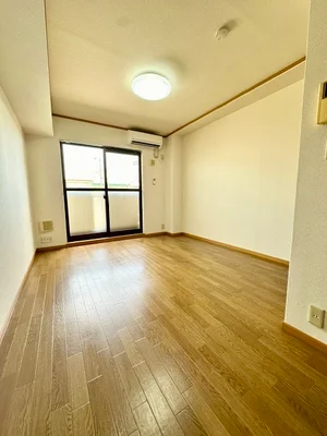 のマンスリーマンション・ウィークリーマンション「サンセ－ル 202・洋室(No.1274324)」メイン画像