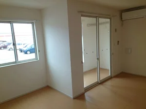 のマンスリーマンション・ウィークリーマンション「ベルマネーレⅡ 103・洋室(No.1274327)」メイン画像