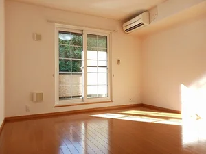 岐阜県のマンスリーマンション・ウィークリーマンション「ペティ・ポンド 202・洋室(No.1274329)」メイン画像