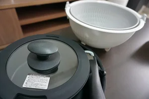 フライパン等　※デザイン・機種等、写真と異なる場合がございます。