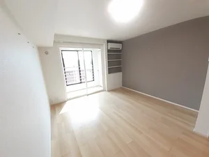 のマンスリーマンション・ウィークリーマンション「ホッホハイム 202・洋室(No.1274642)」メイン画像