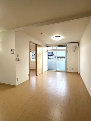 のマンスリーマンション・ウィークリーマンション「アーバン・スクエア 102・洋室(No.1274674)」メイン画像