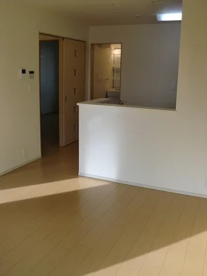 のマンスリーマンション・ウィークリーマンション「セレノブリーゼＢ 202・洋室(No.1274681)」メイン画像