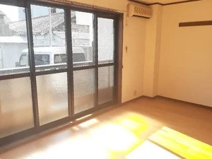 のマンスリーマンション・ウィークリーマンション「マルトピア九重Ⅱ 101・洋室(No.1274747)」メイン画像