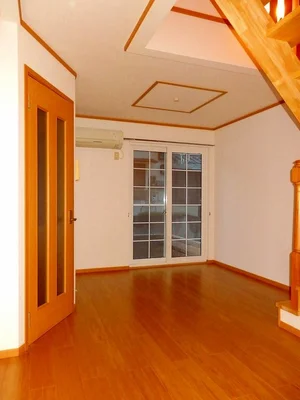 のマンスリーマンション・ウィークリーマンション「ネオクレストールＡ 102・洋室(No.1274894)」メイン画像