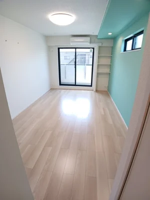 のマンスリーマンション・ウィークリーマンション「カーサ・ミラ 203・洋室(No.1274907)」メイン画像