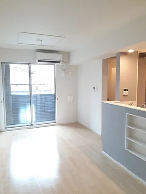 のマンスリーマンション・ウィークリーマンション「ラ・カーサ 103・洋室(No.1274954)」メイン画像