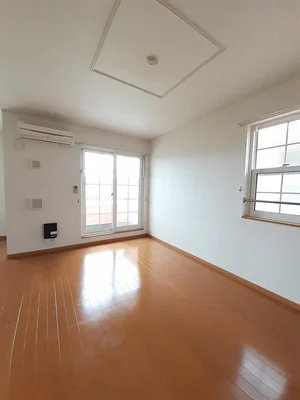 のマンスリーマンション・ウィークリーマンション「トゥー・ル・モンド　ユキ　Ｄ 201・洋室(No.1274970)」メイン画像