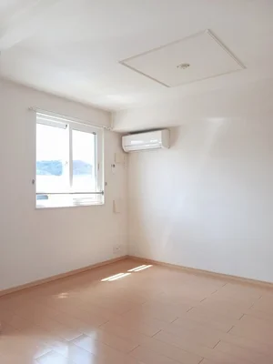 のマンスリーマンション・ウィークリーマンション「セレーノ・ハルカ 202・洋室(No.1274978)」メイン画像