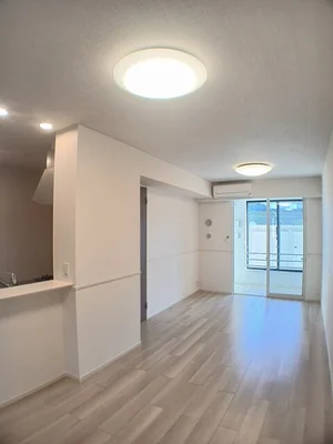 のマンスリーマンション・ウィークリーマンション「ヒカルサ境港外江町イーストⅠ 102・洋室(No.1275021)」メイン画像