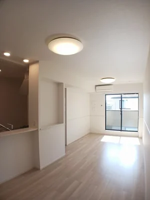 のマンスリーマンション・ウィークリーマンション「ヒカルサ境港外江町イーストⅡ 202・洋室(No.1275022)」メイン画像