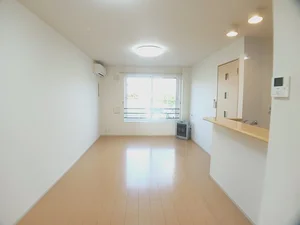 のマンスリーマンション・ウィークリーマンション「ウッドビレッジⅦ 104・洋室(No.1275034)」メイン画像