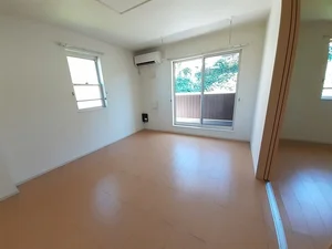 のマンスリーマンション・ウィークリーマンション「ベリーヒルズＢ 201・洋室(No.1275082)」メイン画像