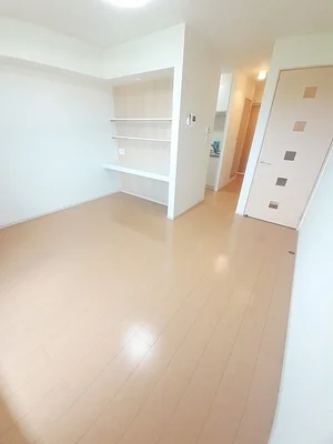 山口県のマンスリーマンション・ウィークリーマンション「グラシオッソーレ　Ⅲ 202・洋室(No.1275201)」メイン画像