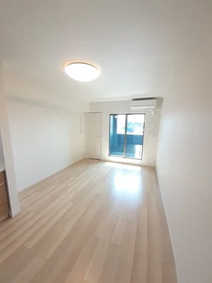 のマンスリーマンション・ウィークリーマンション「グランフラーヴ東梶返 203・洋室(No.1275209)」メイン画像