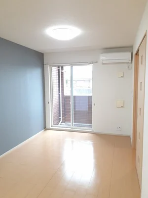 のマンスリーマンション・ウィークリーマンション「ラピスラズリー 103・洋室(No.1275219)」メイン画像