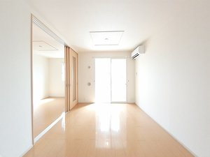 魚津市のマンスリーマンション・ウィークリーマンション「シャンティ 201・洋室(No.1275268)」メイン画像