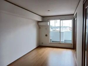 のマンスリーマンション・ウィークリーマンション「サニーコートパル．Ｇ 203・洋室(No.1275480)」メイン画像