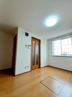 小松市のマンスリーマンション・ウィークリーマンション「グリーンレジデンス 101・洋室(No.1275570)」メイン画像