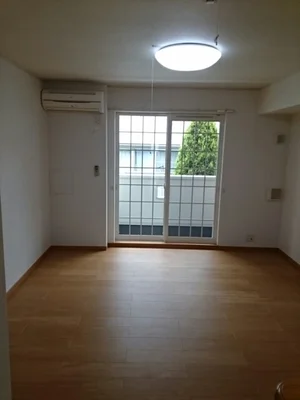 愛媛県のマンスリーマンション・ウィークリーマンション「レーベン・バオム　Ｃ 103・洋室(No.1275662)」メイン画像