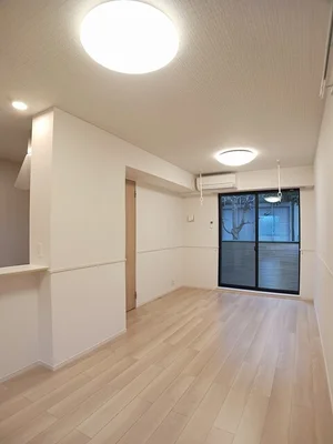 のマンスリーマンション・ウィークリーマンション「フレージュ　パラッツォⅡ 101・洋室(No.1275698)」メイン画像