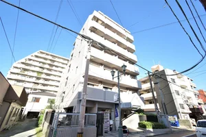 JR竹下駅より徒歩2分の駅チカ♪アサヒビール博多工場へ徒歩で迎える距離なのでそちらに御用の方にもオススメです。