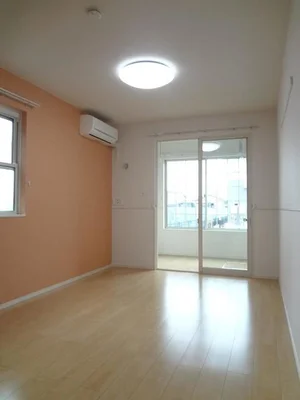 熊本県のマンスリーマンション・ウィークリーマンション「エマーブル　Ⅰ 106・洋室(No.1275767)」メイン画像