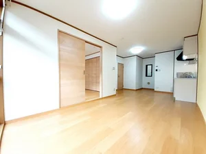 のマンスリーマンション・ウィークリーマンション「メゾン・ド・サイレンス 203・洋室(No.1275798)」メイン画像