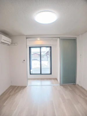 のマンスリーマンション・ウィークリーマンション「カーサ　ルセス　Ａ 101・洋室(No.1275816)」メイン画像