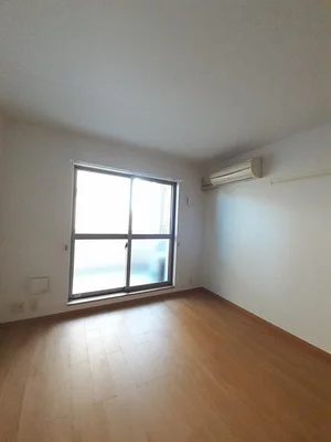 のマンスリーマンション・ウィークリーマンション「プラシードⅡ 105・洋室(No.1275881)」メイン画像