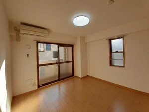 のマンスリーマンション・ウィークリーマンション「セイバリー仁川 205・洋室(No.1275893)」メイン画像