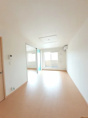 のマンスリーマンション・ウィークリーマンション「カ－サデル　フィオ－レ 202・洋室(No.1275896)」メイン画像