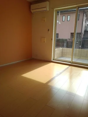 のマンスリーマンション・ウィークリーマンション「メゾンアイリス 102・洋室(No.1275938)」メイン画像