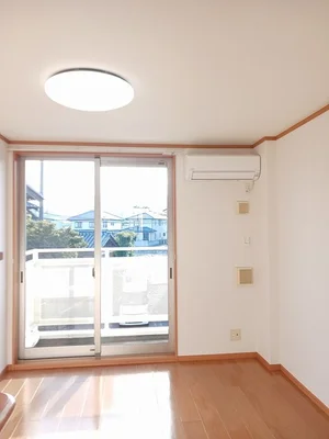 小松島市のマンスリーマンション・ウィークリーマンション「フラン　ブリッサ　Ａ 202・洋室(No.1275946)」メイン画像