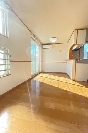 のマンスリーマンション・ウィークリーマンション「アネーロ　ヒルⅢ 201・洋室(No.1276012)」メイン画像