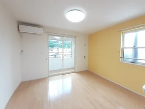 のマンスリーマンション・ウィークリーマンション「ルーチェ・デル・ソレⅠ 205・洋室(No.1276173)」メイン画像