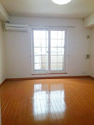 のマンスリーマンション・ウィークリーマンション「ガーデンハウス紀原 202・洋室(No.1276181)」メイン画像