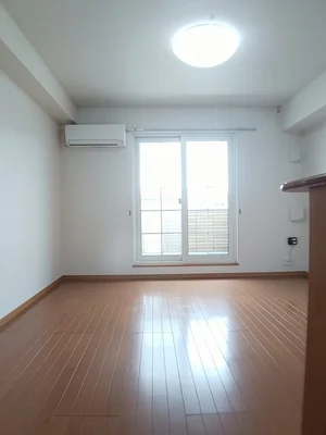 のマンスリーマンション・ウィークリーマンション「ガーデンハウス紀原 202・洋室(No.1276181)」メイン画像