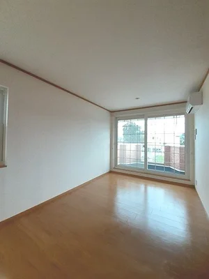 のマンスリーマンション・ウィークリーマンション「ニューカマタ 203・洋室(No.1276198)」メイン画像