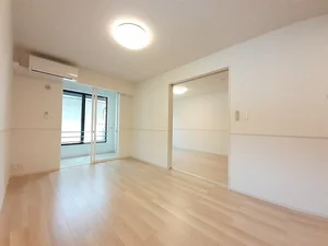 のマンスリーマンション・ウィークリーマンション「ラヴィエベール 101・洋室(No.1276351)」メイン画像