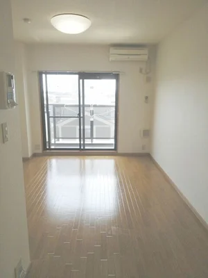 のマンスリーマンション・ウィークリーマンション「ラピュタ 701・洋室(No.1276380)」メイン画像