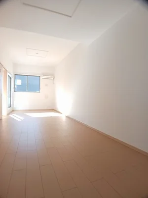 のマンスリーマンション・ウィークリーマンション「二瀬川借家 101・洋室(No.1276393)」メイン画像